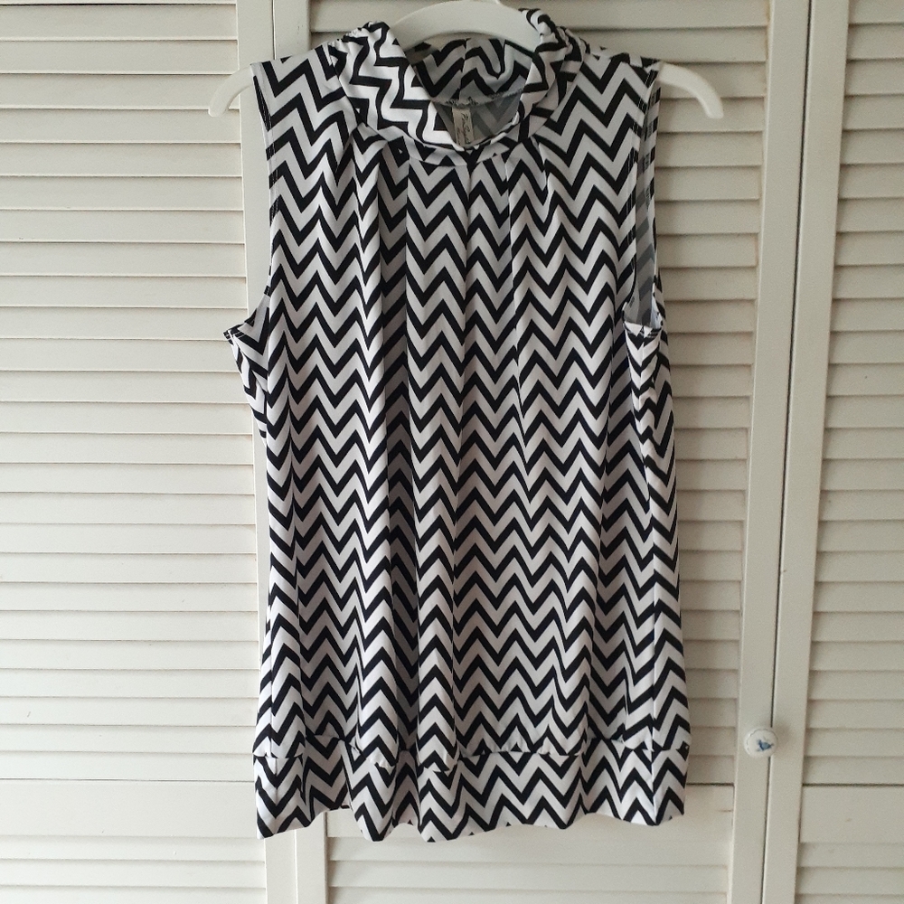 5for$10 Women's Sleeveles Turtleneck Stretchy Top Size XL